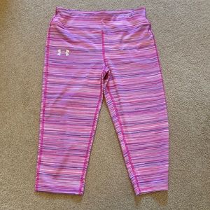 Youth Under Armour fitted cropped leggings